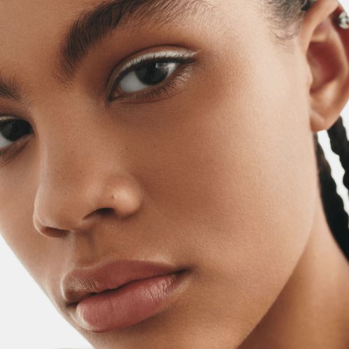 MAC Studio Fix Foundation SPF 15 (Liquid Foundation)