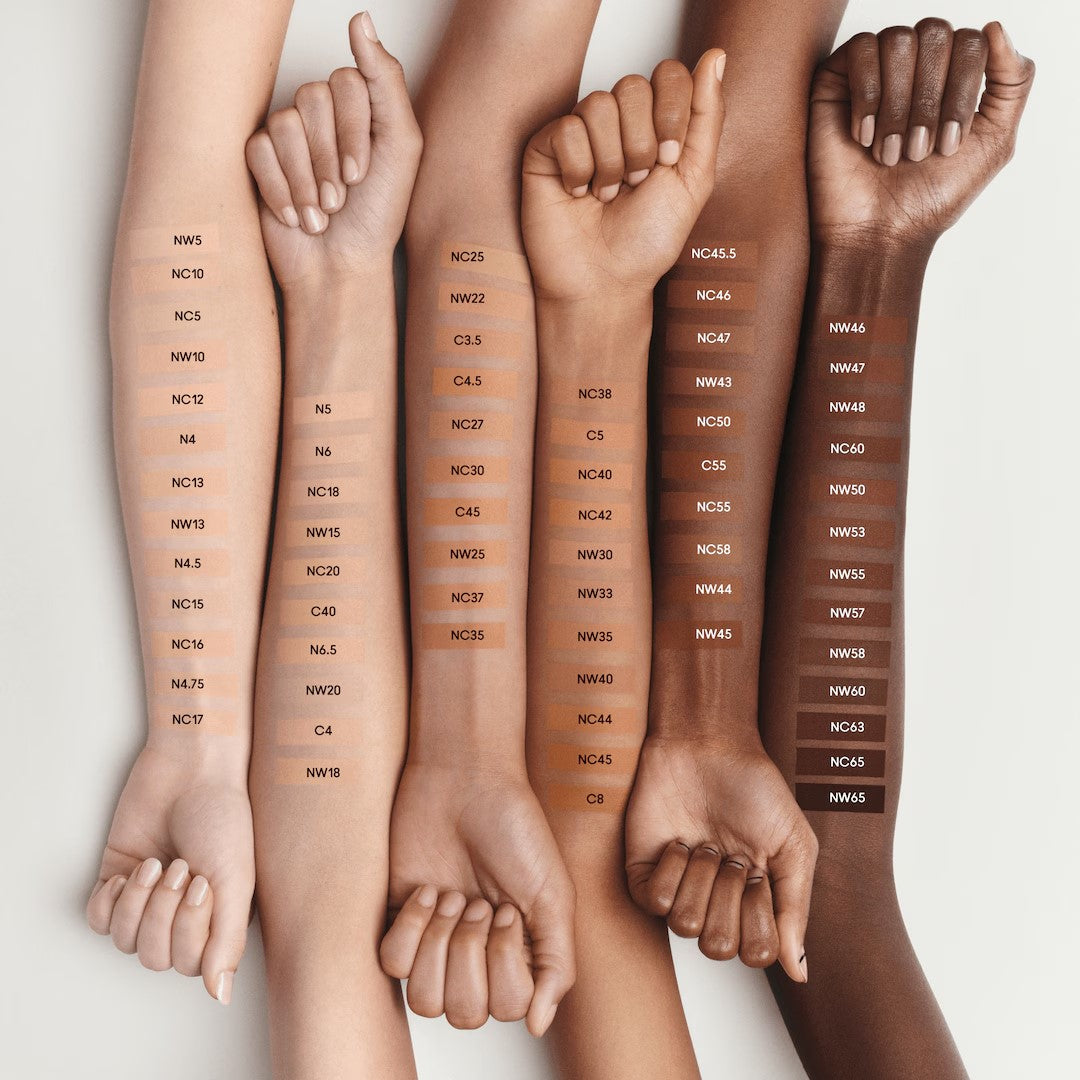 MAC Studio Fix Foundation SPF 15 (Liquid Foundation)