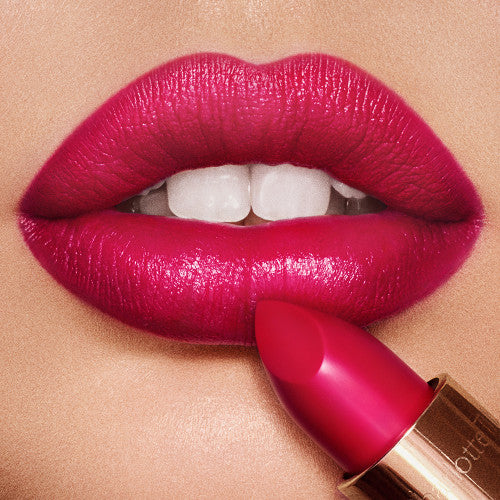 Charlotte Tilbury Kissing Lipstick